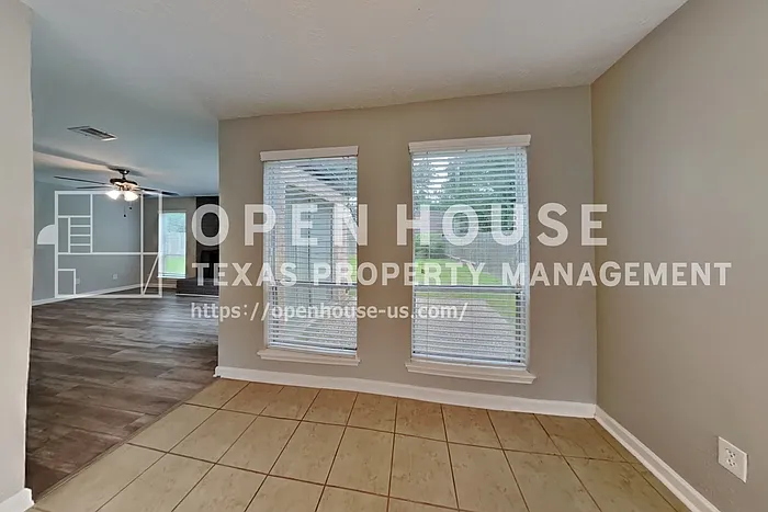 1070 Red Rock Canyon Dr — Photo 7