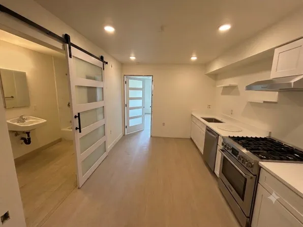 628 E 79th St, Los Angeles, CA