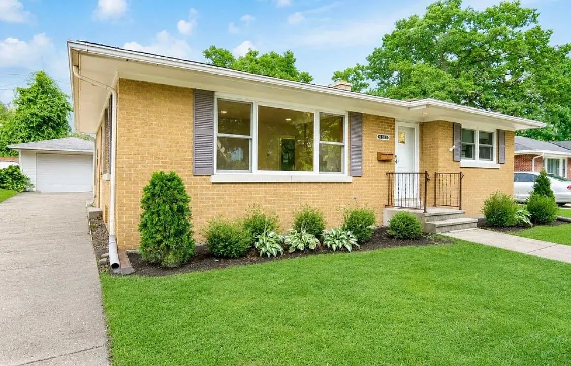 3 bed, 1600 sqft, $2,500 — Photo 1
