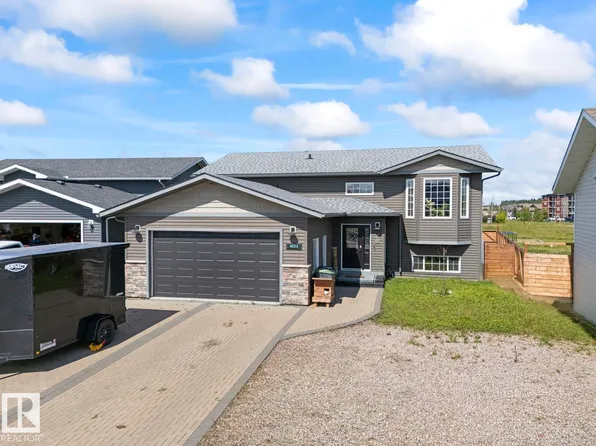 4804 64th Ave, Cold Lake, AB T9M 0A9