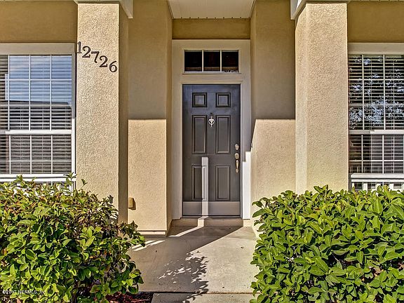 3rd image of 12726 Dunns View Dr