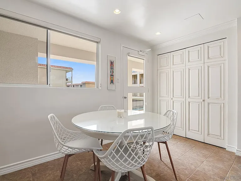 939 Coast Blvd #5G — Photo 23