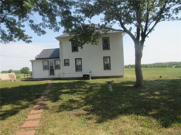 24749 NE 2350th Rd, Richmond, KS 66080