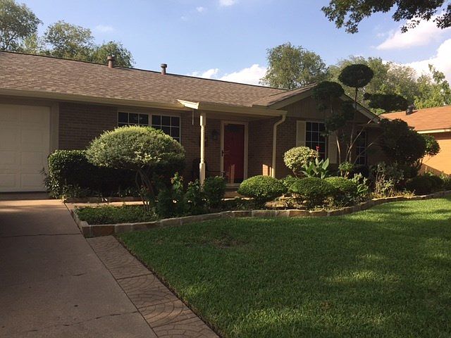 1st image of 610 Bayless Dr