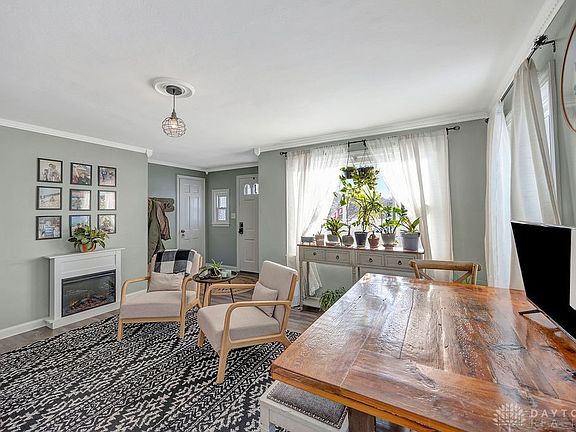 5th image of 1401 Park Ave