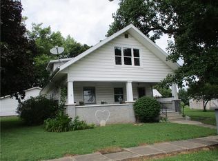 291 Chestnut St, Westervelt, IL 62565