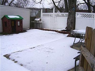 3rd image of 5357 E 131st St