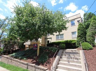 5559 Bartlett St, Pittsburgh, PA 15217