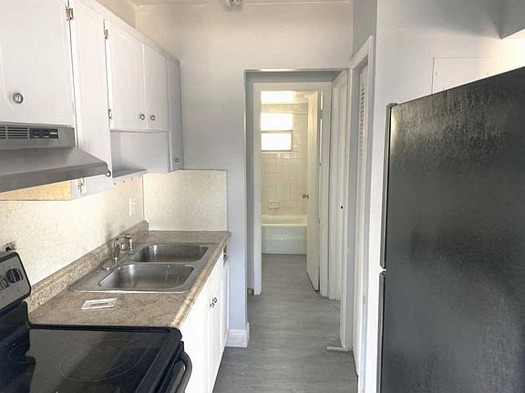 5th image of 105 SW 5th Ave #3