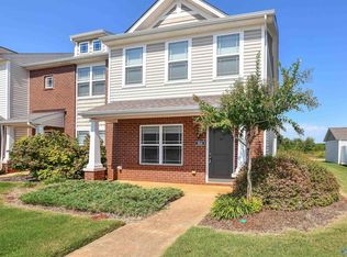 324 Falling Water Ln SW, Madison, AL 35756