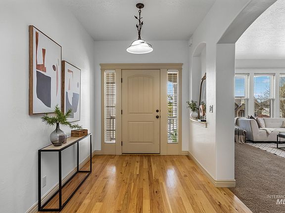 5th image of 7898 S Rafael Way