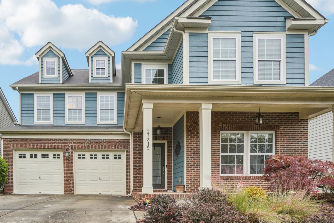 Silas Place Dr-S2910-001.jpg