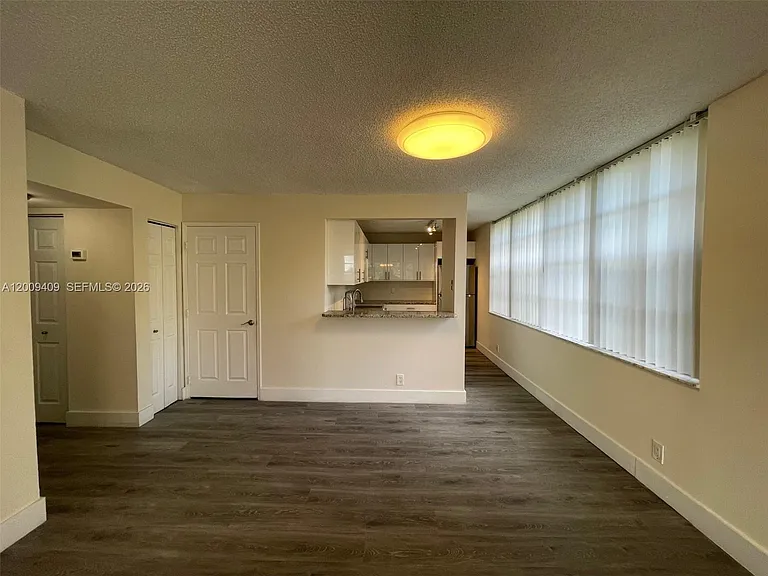 9471 Evergreen Pl #401 — Photo 11