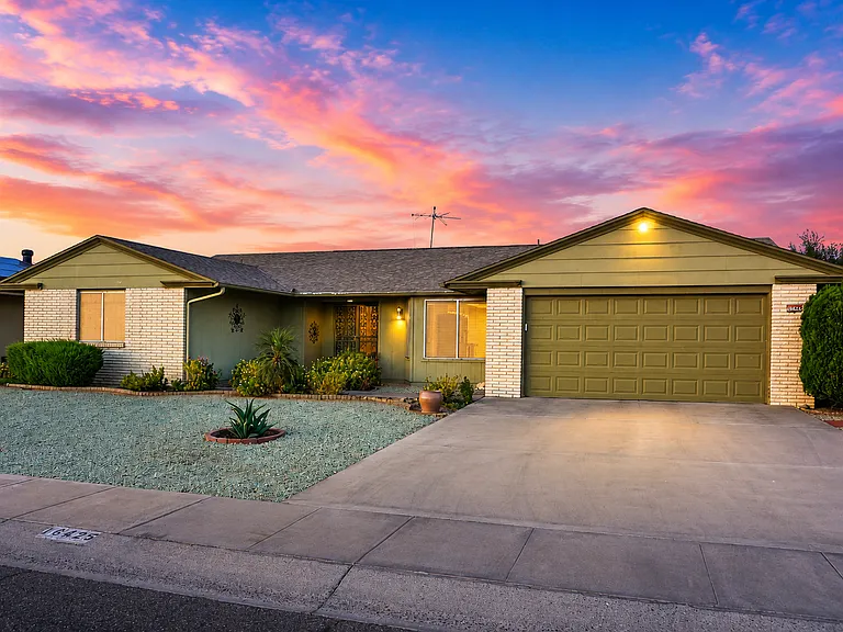 16425 N Desert Holly Dr — Photo 1