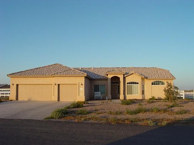 1st image of 8673 S Valley Vista Dr