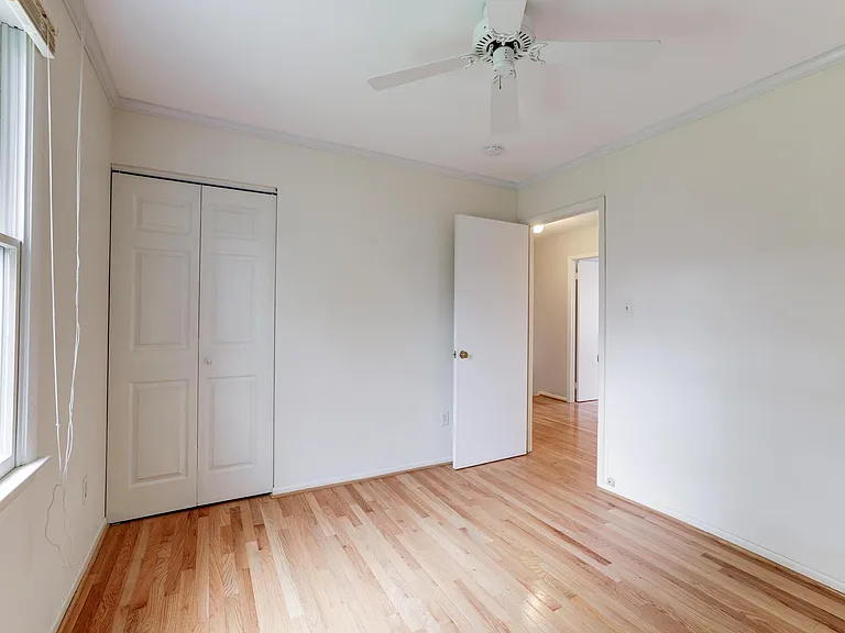9823 Saint Cloud Ct — Photo 30