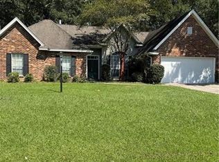 637 Apache Dr, Abita Springs, LA 70420