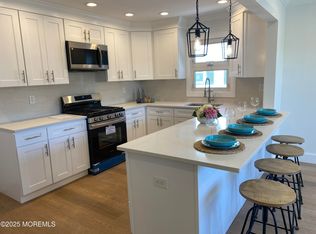 8 Jericho Rd, Toms River, NJ 08757