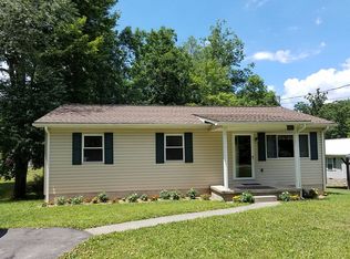 927 Grandview Rd, Daniels, WV 25832