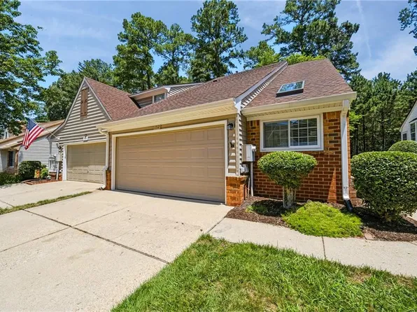152 Spoon Ct, Yorktown, VA 23693