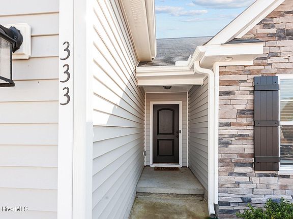3rd image of 333 Sequoia Drive
