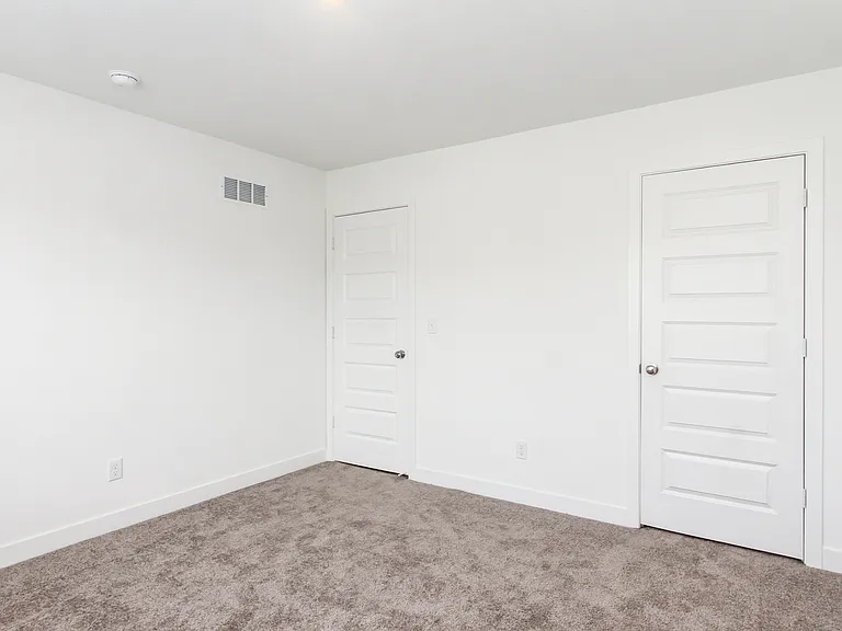 8813 Georgina St — Photo 9
