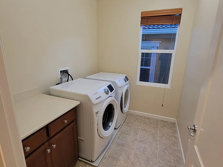 4506 Amati Pl — Photo 21
