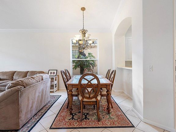 5th image of 15539 Fiorenza Circle