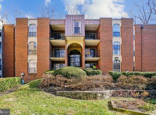 3356 Woodburn Rd APT 34, Annandale, VA 22003