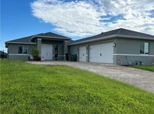 410 NW 10th Ter, Cape Coral, FL 33993