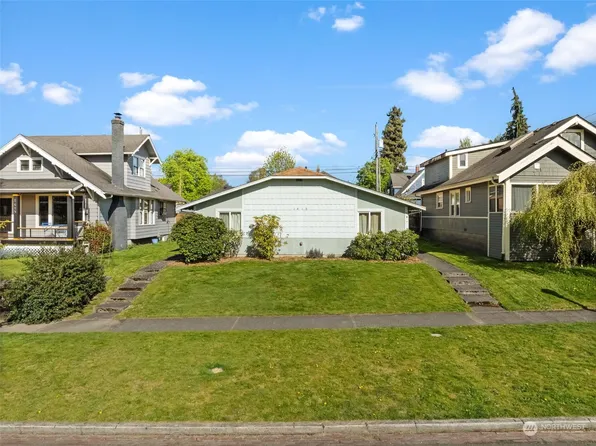 1413 N Oakes Street, Tacoma, WA 98406