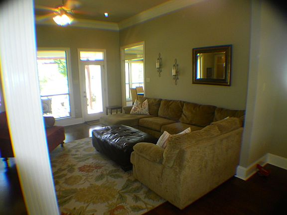 3rd image of 13441 Williamsburg Dr
