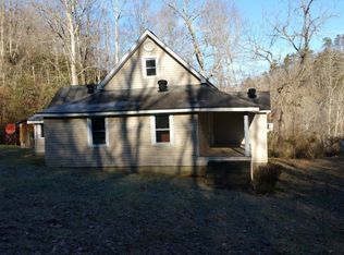 401 Woods Rd, Bryson City, NC 28713