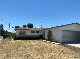 301 Shaw Ave, Shafter, CA 93263