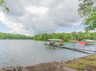 528 Gambrell Rd, Townville, SC 29689