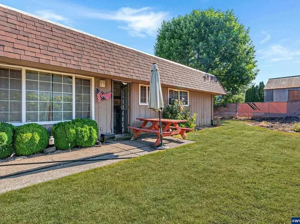 3454 Chiefs Ct NE, Salem, OR 97305