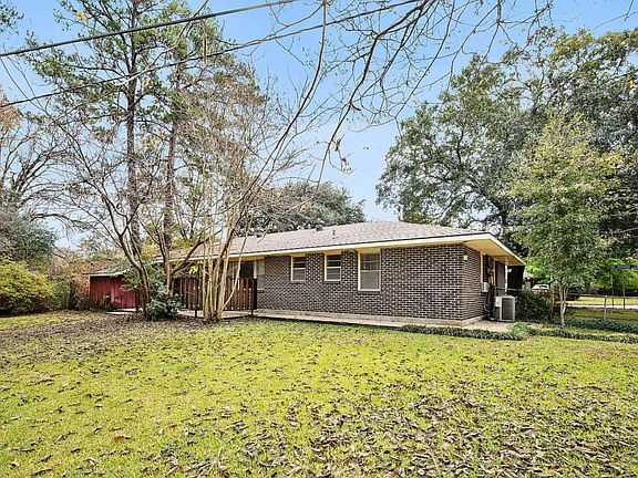 2nd image of 8421 S Parkland Dr