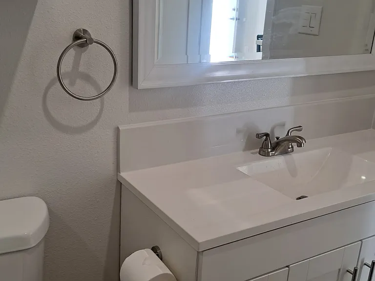 33 Willow Tree Ln #1 — Photo 4