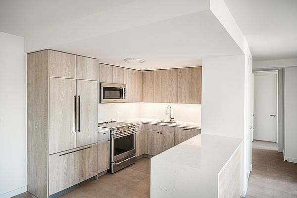 1st image of 220 E 72nd St APT 16C