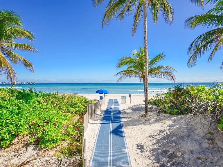 1980 S Ocean Dr #11K — Photo 30