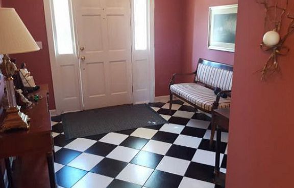 5th image of 1209 Balmoral Dr