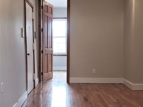 5th image of 593 Bushwick Ave #2L