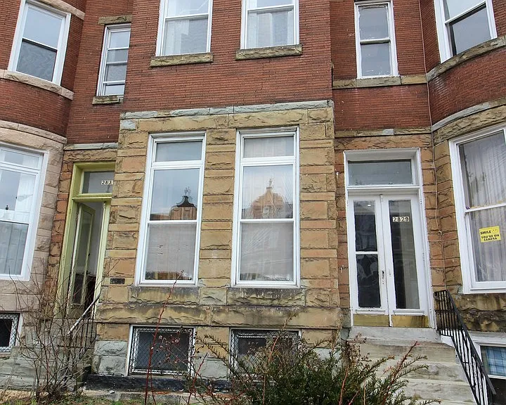 2829 Saint Paul St — Photo 1