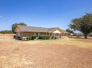 1131 Pimlico Dr, Midlothian, TX 76065