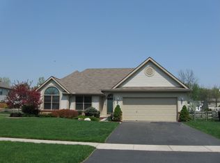 6901 Pheasant View Dr, Temperance, MI 48182