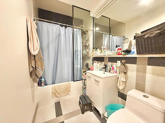4th image of 83 Starr St #1C