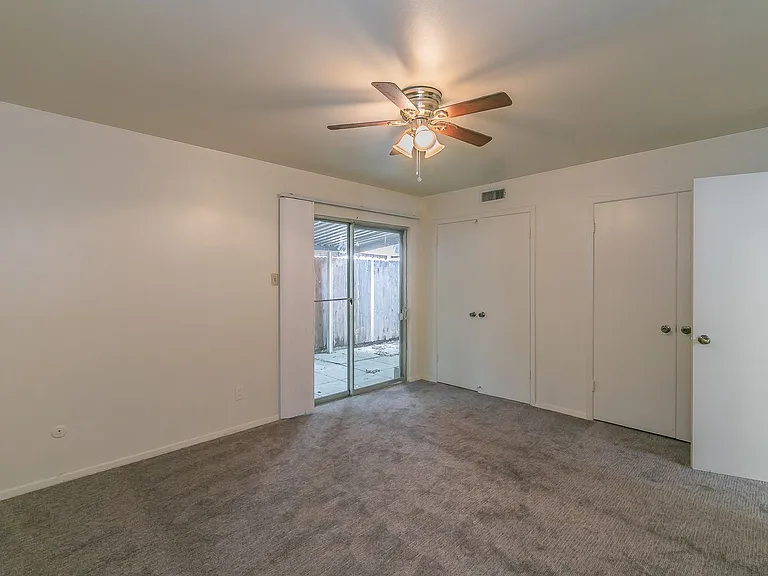 4808 Bryce Ave #4 — Photo 29