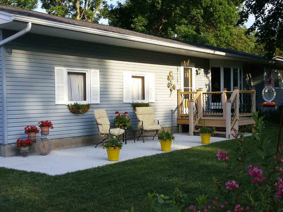 Front of house