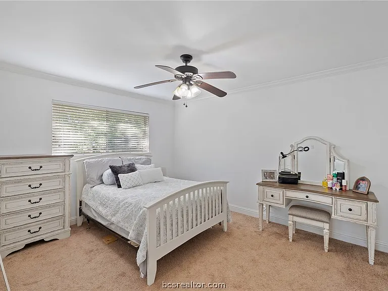1717 Lawyer St #A — Photo 15