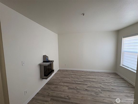 4th image of 10312 140th  Street Court E #45